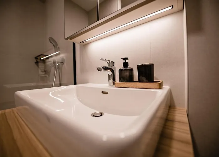 Apartma 2+2 V Mestu * Laibach